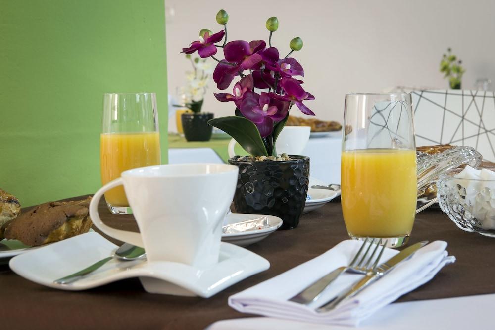 Wakola Hotel Cheikh Anta 다카르 외부 사진