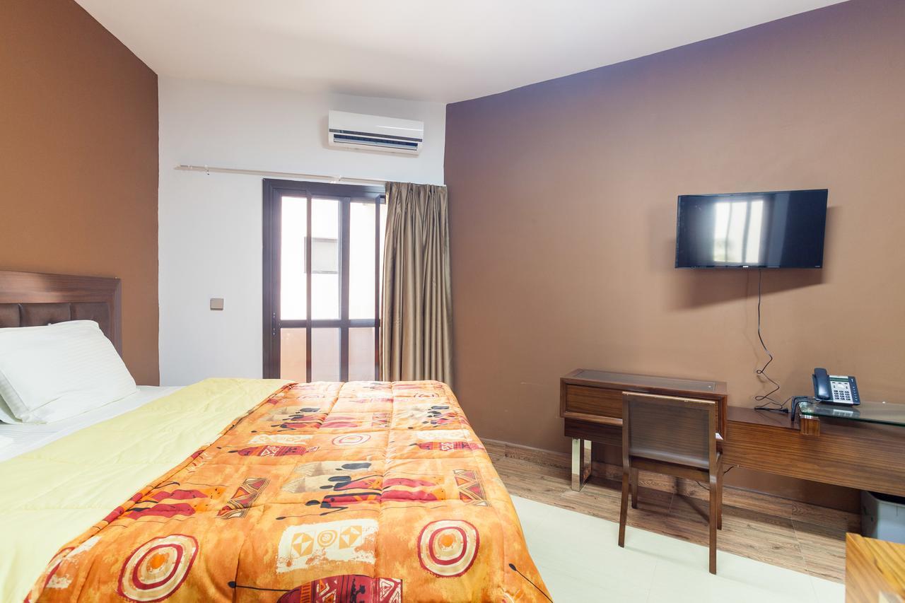 Wakola Hotel Cheikh Anta 다카르 외부 사진