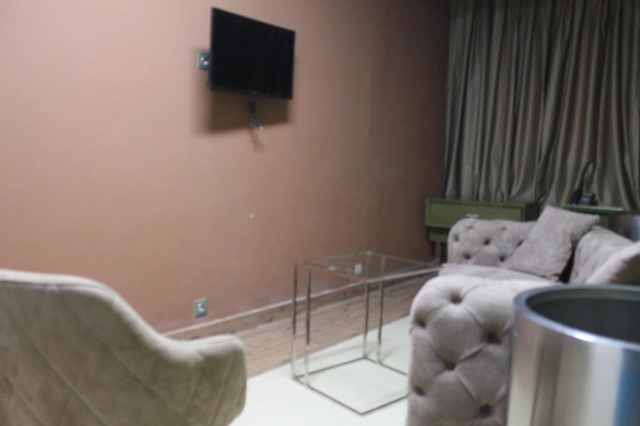 Wakola Hotel Cheikh Anta 다카르 외부 사진